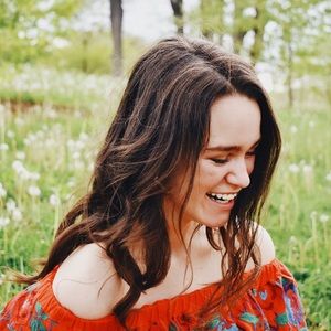 Meet your Posher, Lizzie